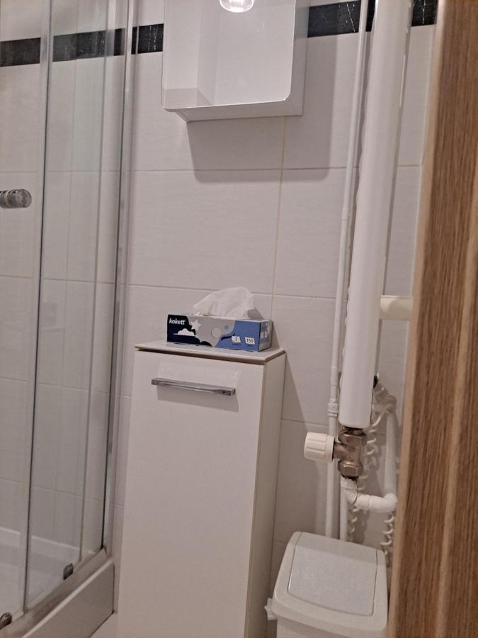 Anna Lägenhet Jelenia Góra Exteriör bild