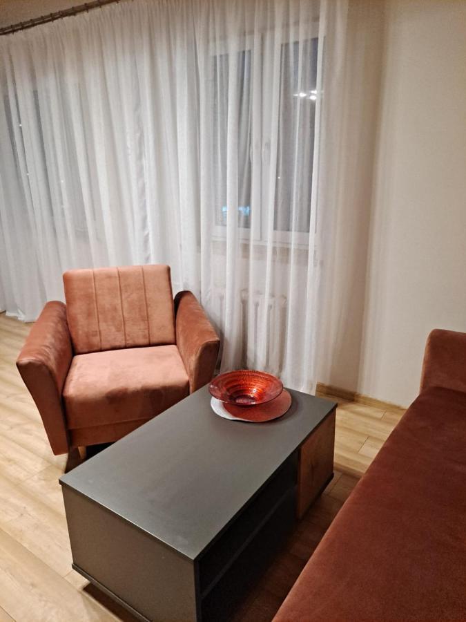 Anna Lägenhet Jelenia Góra Exteriör bild